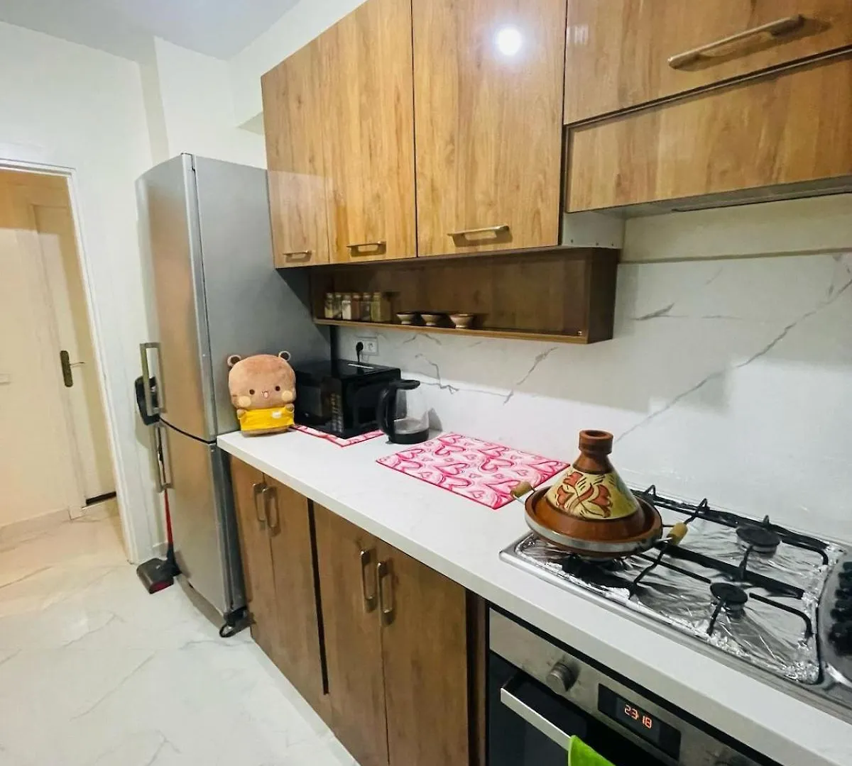 Apartament Bright Flat Near Carrefour Agadir 0*,